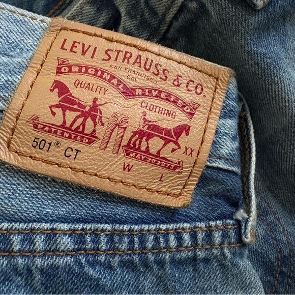 LEVI’S 501 CT acid washed distressed jeans - Picture 4 of 7